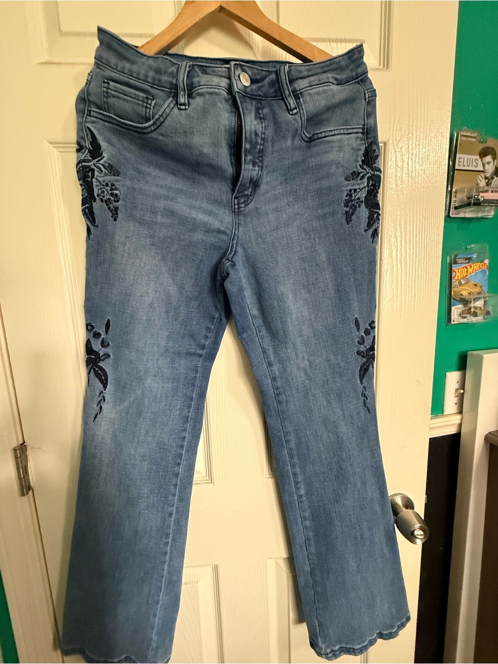 Women’s Embroidered Light Blue Flare Jeans